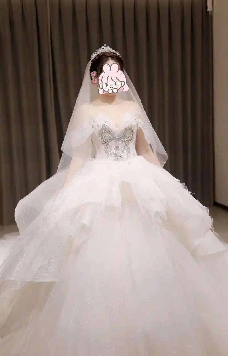 少女的婚纱梦.极致梦幻的公主蓬裙 充满奢光的高级气质 梦境与 - 抖音