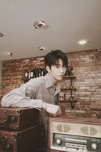 男模刘宇航复古时尚大片演绎 摩登风尚