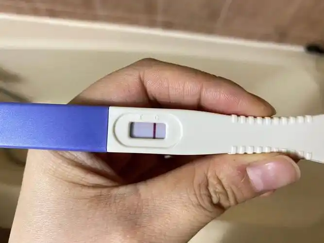 验孕棒一深一浅