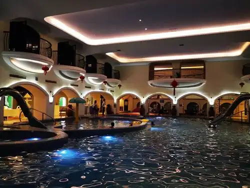 其它 云龙水上乐园 诺亚方舟7.28 写美篇水上方舟一楼游泳,泡温泉