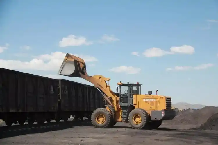 what在草原深处煤炭出门需要先洗澡再出发看着就超舒爽