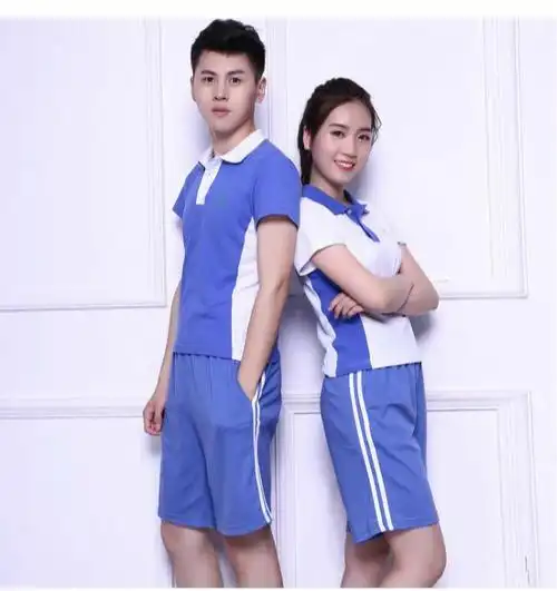 为什么我们国内学校的校服这么丑啊