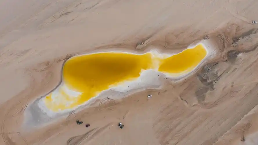 硫磺湖sulphurouslake