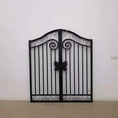 铁艺大门家用乡村院子农村双开门 庭院定制别墅阳台护栏-阿里巴巴