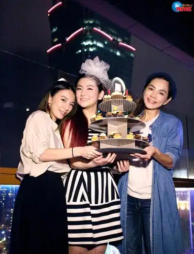 selina任家萱庆生 ella:希望她早生贵子