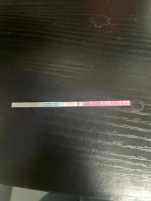 分别是3号4号测的#排卵试纸