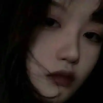 黑暗丧风格女头像哭泣女生哭泣流泪的伤感图片