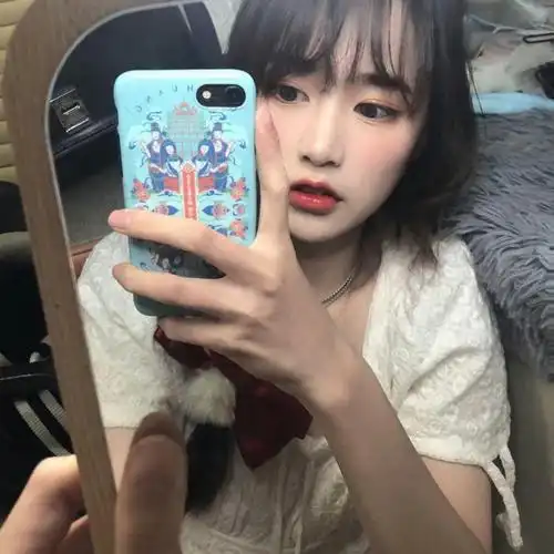 漂亮小姐姐自拍头像