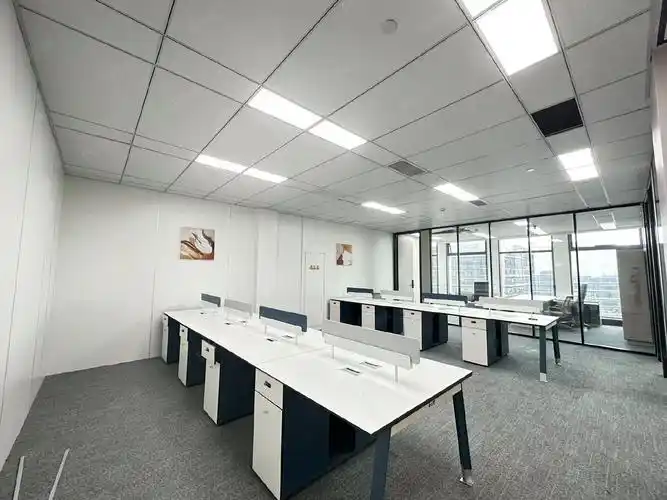 【10图】急租 左右望京41地铁口 甲级写字楼 精装办公室全套家具,杭州