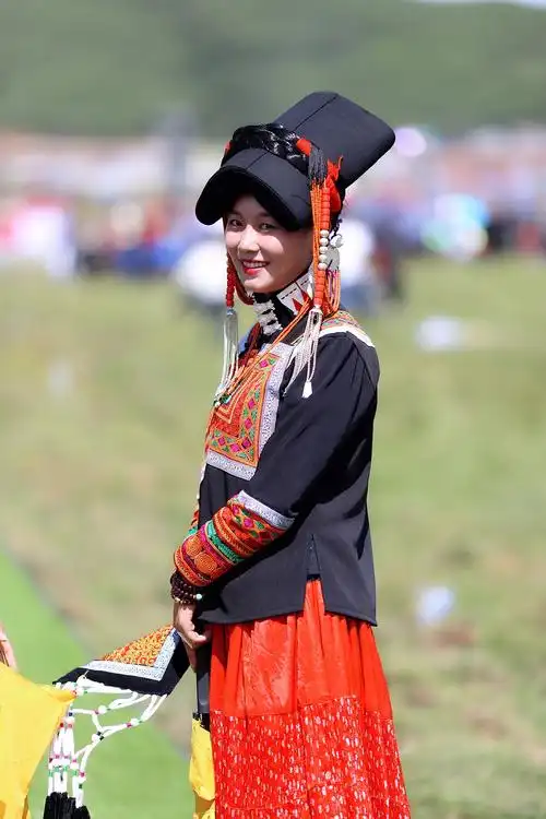 2018凉山彝族火把节彝族传统选美大赛