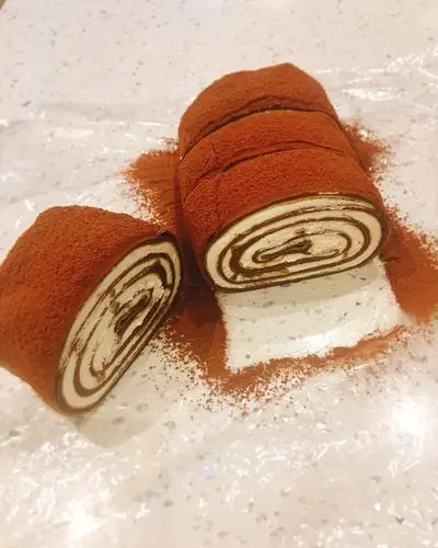 超级无敌姚锕瑶做的网红的毛巾卷蛋糕