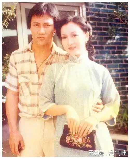 演员黄元申:41岁出家,留下老婆独自带娃,现如今他近况如何