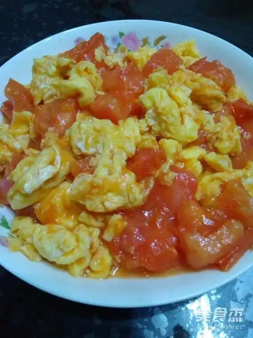 西红柿炒鸡蛋成品图