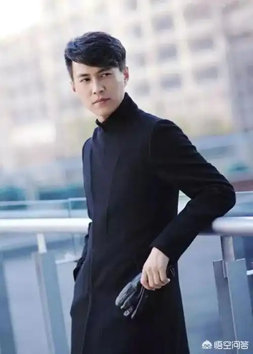 勒东图片靳东这几年都演过哪些电视剧