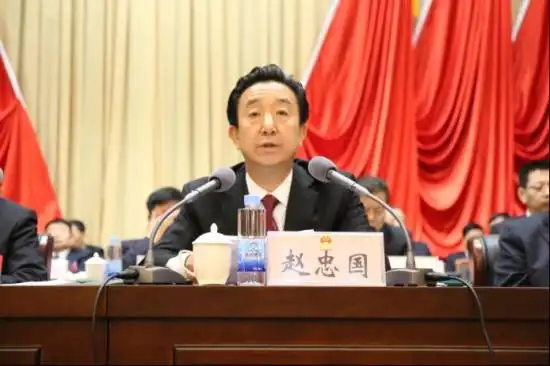 通化市第八届人民代表大会第三次会议胜利闭幕