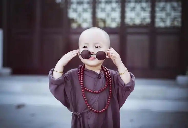 话题丨光头的人脑袋聪明有道理吗