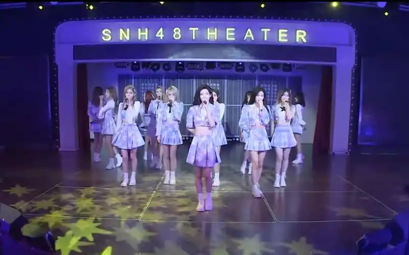 【snh48team hii8周年庆公演reaction】赶上热乎的时候了,每一个合作