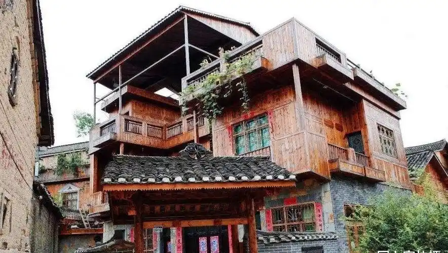 我国最牛的房屋堪称布依族民居活化石无数老外为之赞叹