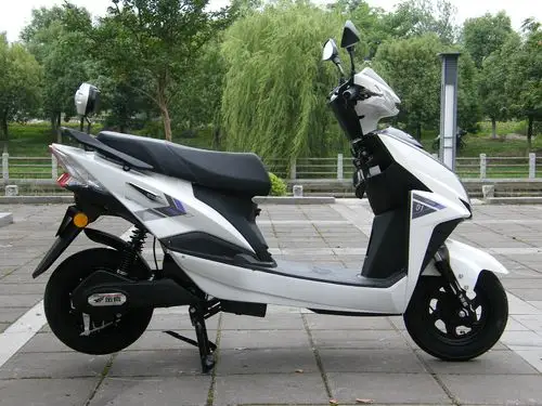gt800dqt(加长尚领)电动两轮轻便摩托车,3c认证,工信部公告产品