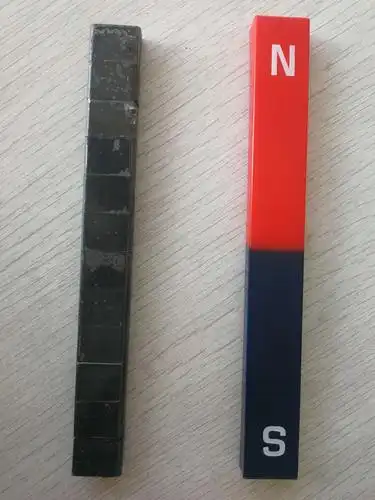 小学二年级科学教学|选用哪种条形磁铁教学更合适?欢迎留言