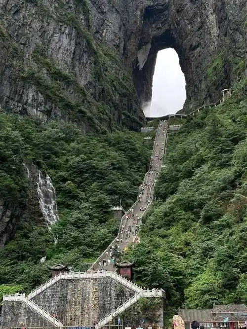 张家界旅游攻略天门山c线攻略 ,一篇必读游玩攻略揭秘