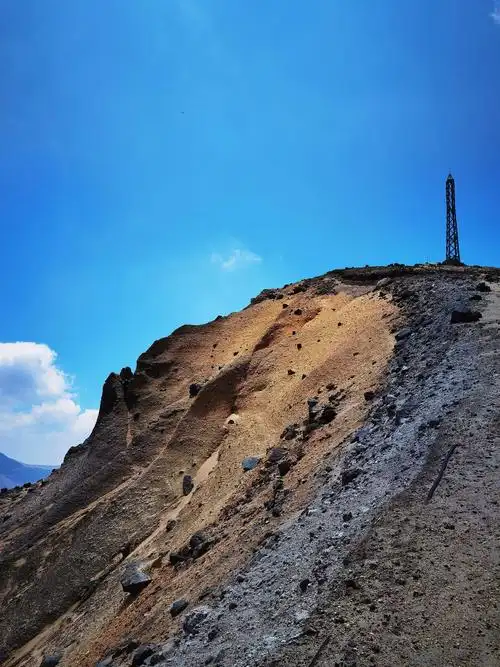 长白山北坡风光系列之小兴安岭火山岩地貌