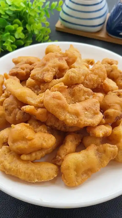 美食饭店里的小酥肉为什么又香又脆其实做法很简单