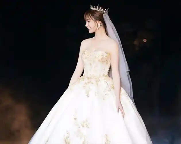 沈梦辰经常被黑可是设计出来的婚纱却这样美