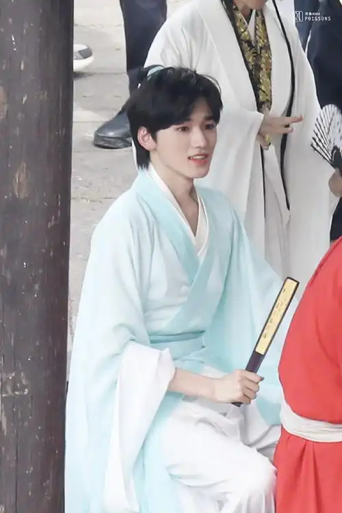 宋亚轩萌探探探案