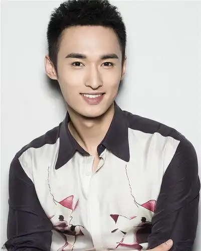 环境卫士小飞熊的相册-演员秦晓飞