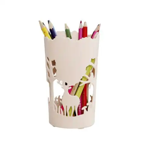 【小清新森林笔筒】创意的镂空设计,让郁郁葱葱的森林感觉跃然于上