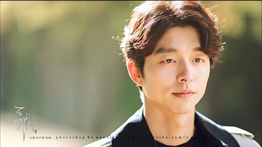 《孤独又灿烂的神-鬼怪》孔侑金高银剧照图片桌面壁纸