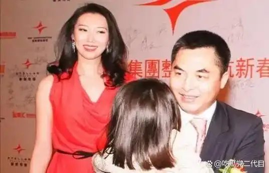 天上人间系列之五覃辉的隐秘过往