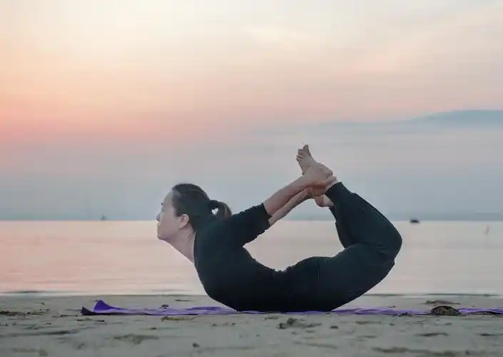 滨海沙滩日出瑜伽~~2018.8.
