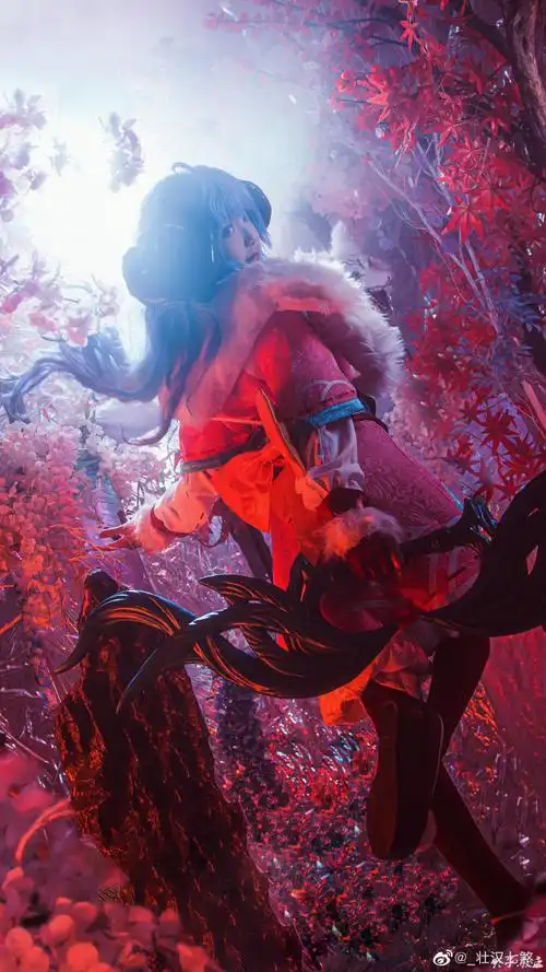 cosplay超话lol超话#英雄联盟灵魂莲华皮肤#英雄联盟 千珏 灵魂莲华"