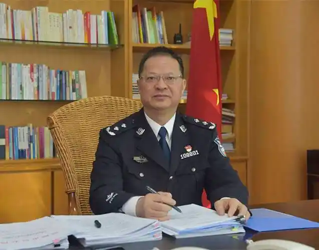 新华全媒 |用生命诠释忠诚——追记福州市公安局原局长潘东升