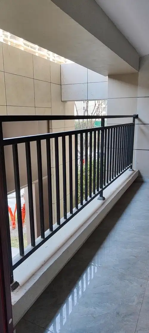 大港铁艺飘窗阳台护栏