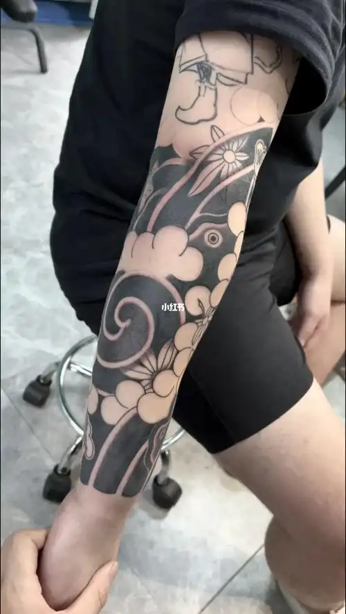 日式花臂小臂底色完成