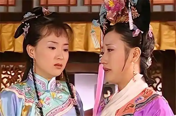 小燕子离开皇宫时:为啥只向皇后辞行?面对令妃却冷冷淡淡