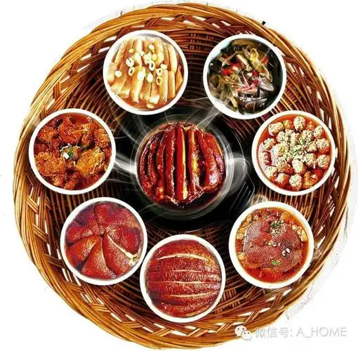 食品一部新引进正定特产《亨茂号八大碗》,还有多种花样面点,欢迎选购