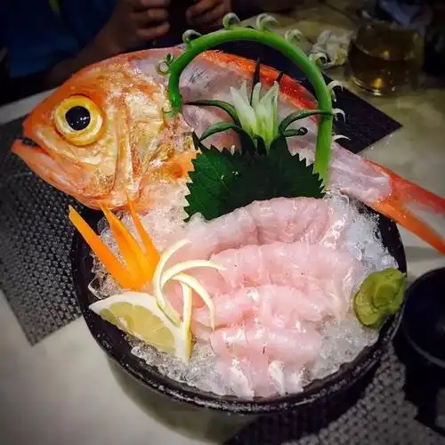 飞鱼,池王,多吉,红鲷鱼,红三刀,真鲷鱼seasonal sea fish sashimi