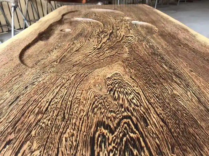 鸡翅木大板茶台纹理漂亮又称相思木