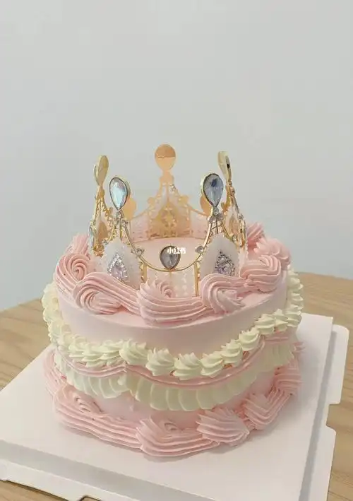 无水印分钟6寸复古女神款生日蛋糕