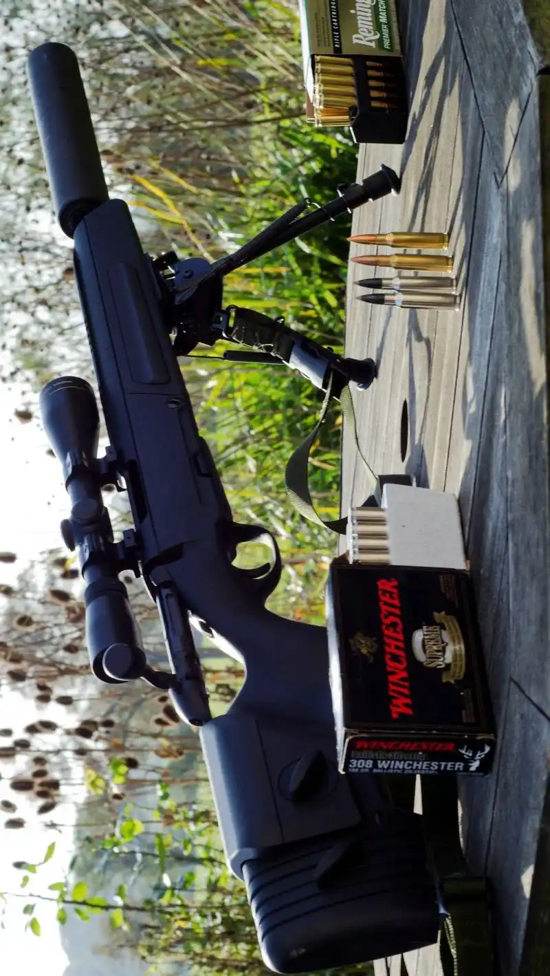 漂亮的武器图 适合做手机壁纸 感觉很酷