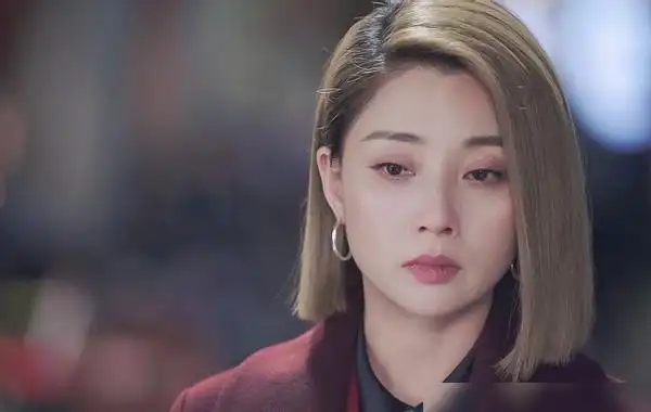 背后原因令人深思|方静|区总裁|吴谨言_网易订阅